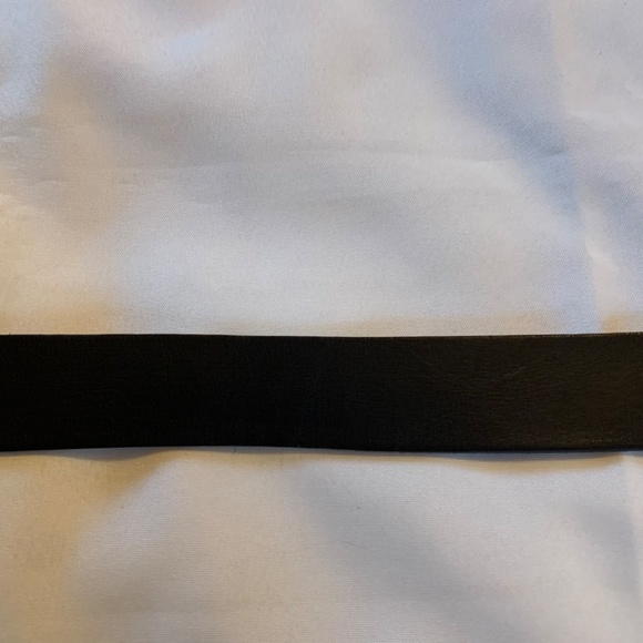 Elegant Black Belt with Gold Buckle - Picture 3 of 5